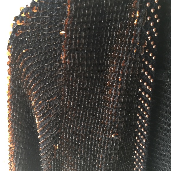 Sweater - Picture 4 of 10